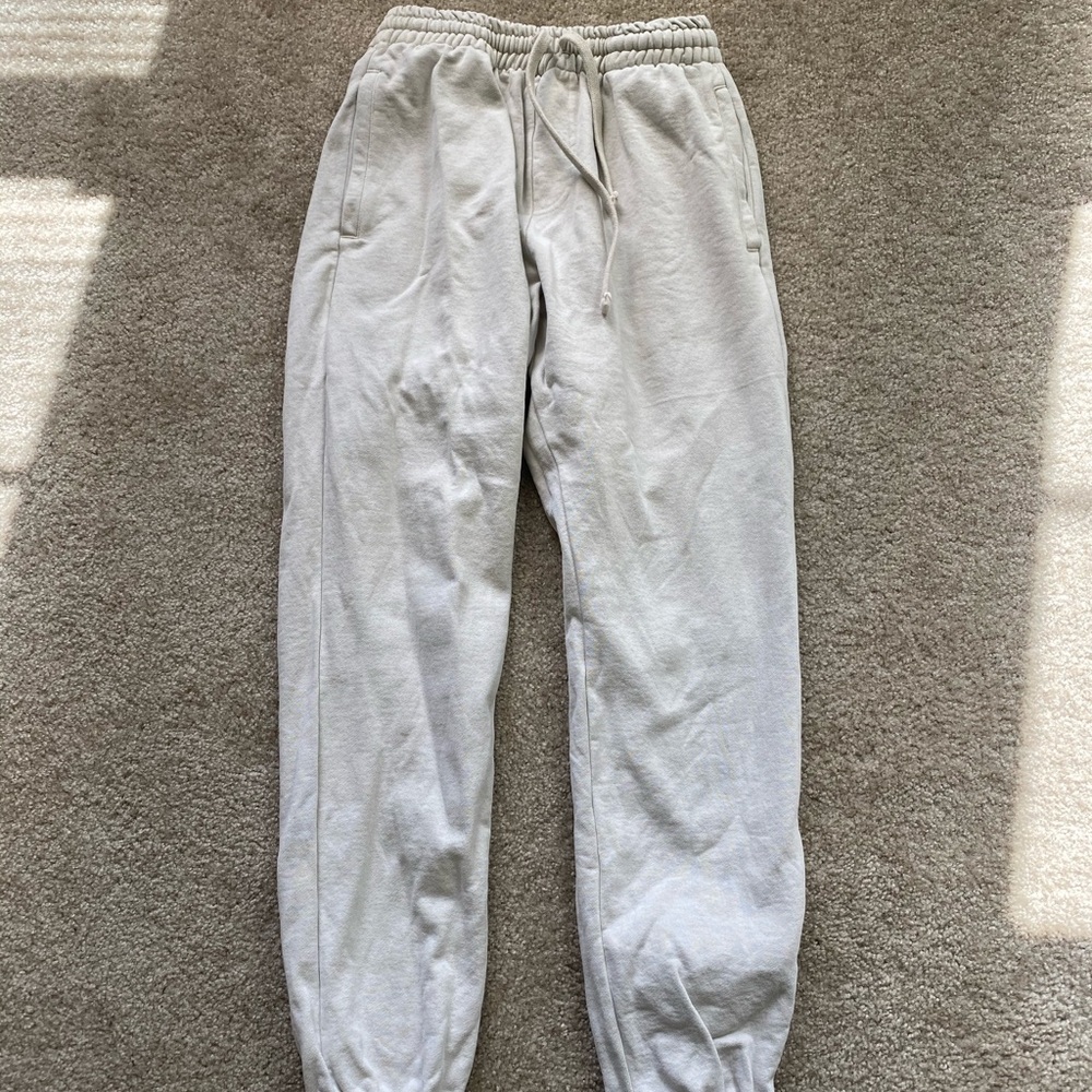 TALENTLESS STONE JOGGERS (scott disick brand)
